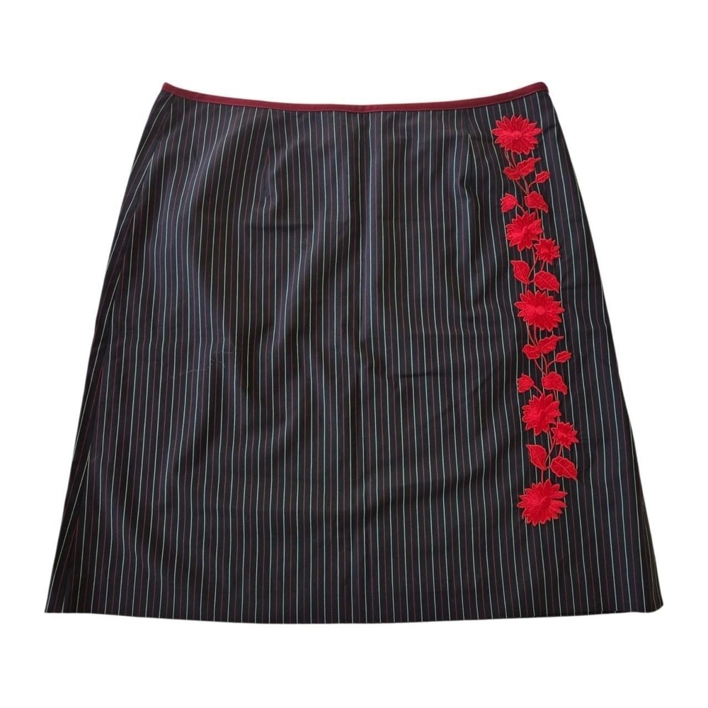 VTG y2k i.e. Black & red alt pinstripe mini skirt with floral embroidery / LG 12